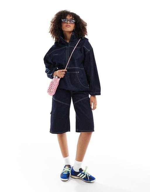 Chaqueta vaquera azul oscuro sin cierres con acabado impermeable de ASOS DESIGN (parte de un conjunto), 4 de 5