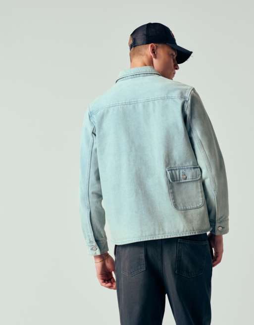 Chaqueta vaquera con lavado azul medio y botones Chore de Pompeii, 4 de 7