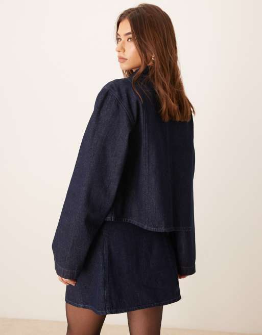 Chaqueta vaquera corta azul añil de corte cuadrado de ASOS DESIGN, 4 de 4
