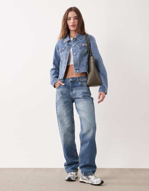 Chaqueta vaquera de corte girlfriend con lavado azul de Miss Selfridge, 3 de 4
