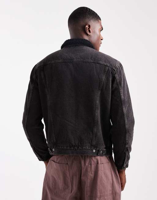 Chaqueta vaquera negro lavado de estilo camionero de sherpa Type 3 de Levi's, 3 de 5