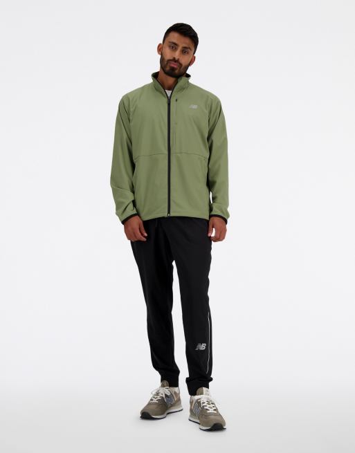 Chaqueta verde elástica de New Balance, 3 de 4