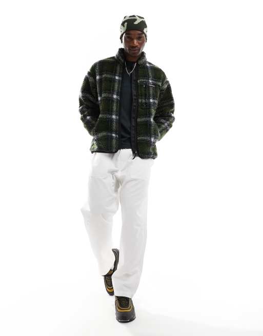 Chaqueta verde oliva a cuadros escoceses de sherpa Shadow de Gramicci