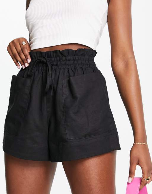 Charlie Holiday Kadie relaxed shorts in black | ASOS