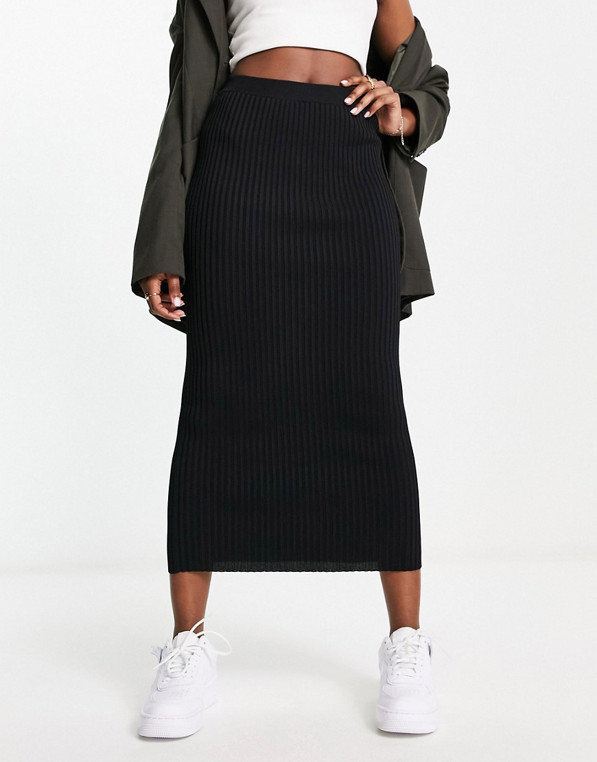 Charlie Holiday Violet rib maxi skirt in black - part of a set