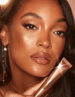 Charlotte Tilbury Hollywood Contour Wand-neutral In Neutral