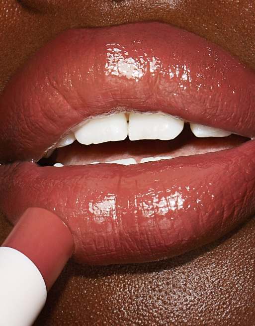 Charlotte Tilbury - Hyaluronic Happikiss - Rouge à lèvres - Romance Kiss, 3 de 4