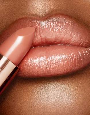 charlotte tilbury kissing lipstick penelope pink