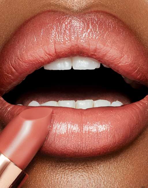 Charlotte Tilbury – K.I.S.S.I.N.G – Szminka w odcieniu Bitch Perfect, 3 z 4