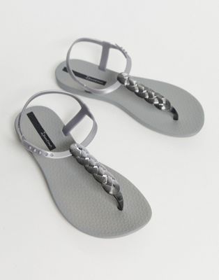 Charm flade sandaler fra Ipanema-Sølv