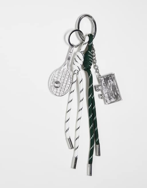 Charm para bolso de cordón verde con colgante de raqueta de tenis de ASOS DESIGN, 3 de 3