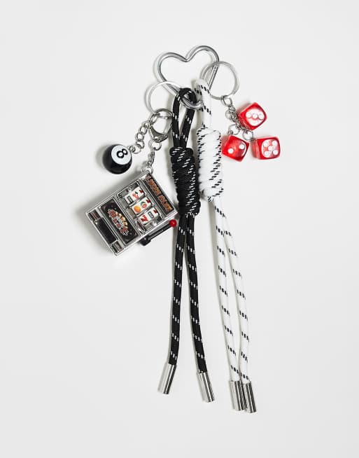 Charm para bolso multicolor con máquina tragamonedas interactiva y mosquetón en forma de corazón exclusivo de Kaiia