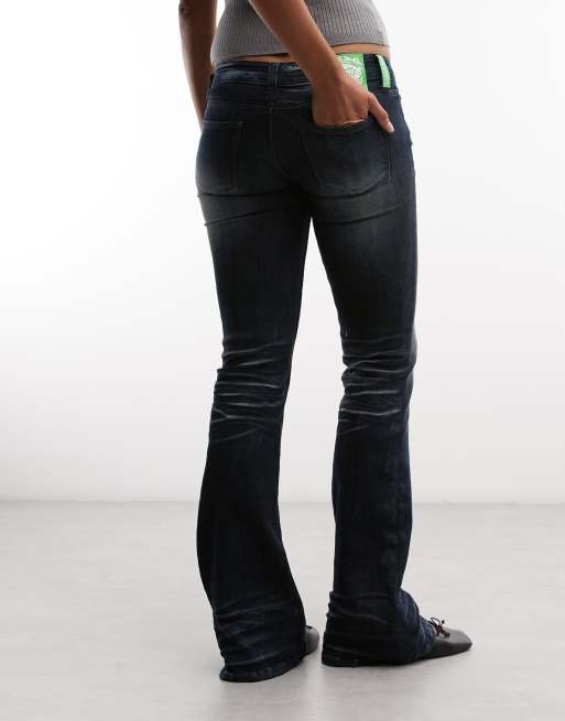 Cheap Monday Booty Bei ausgestellte Jeans in dunkelblauer Waschung, 3 von 5