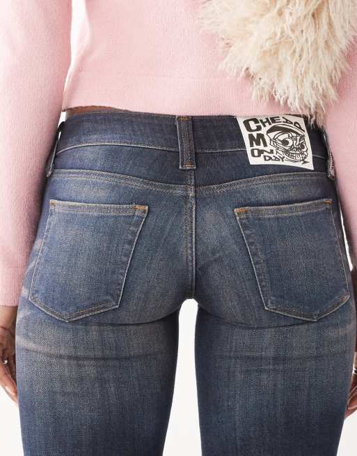 Cheap Monday - Booty Bei - Bootcut jeans met stretch en lage taille in donkerblauw met vuile wassing, 4 van 5
