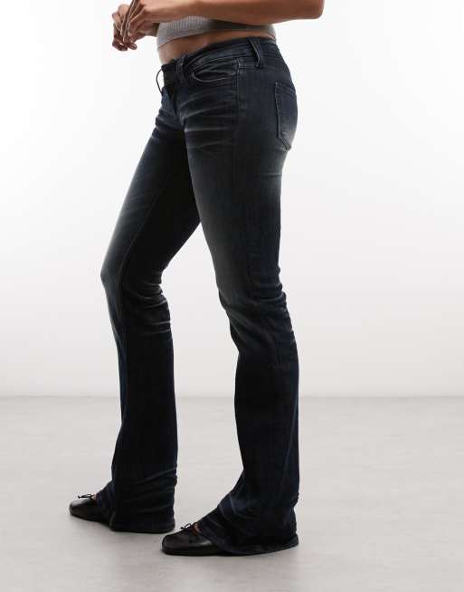 Cheap Monday Booty Bei flared jeans i mørkeblå vask, 2 af 5