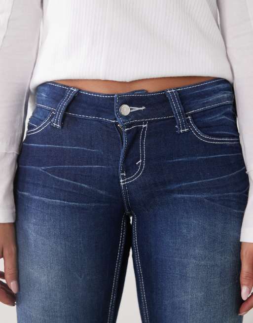 Cheap Monday – Booty Bei – Mörkblå bootcut-jeans med låg midja, stretch och broderade fickor baktill, 4 av 5