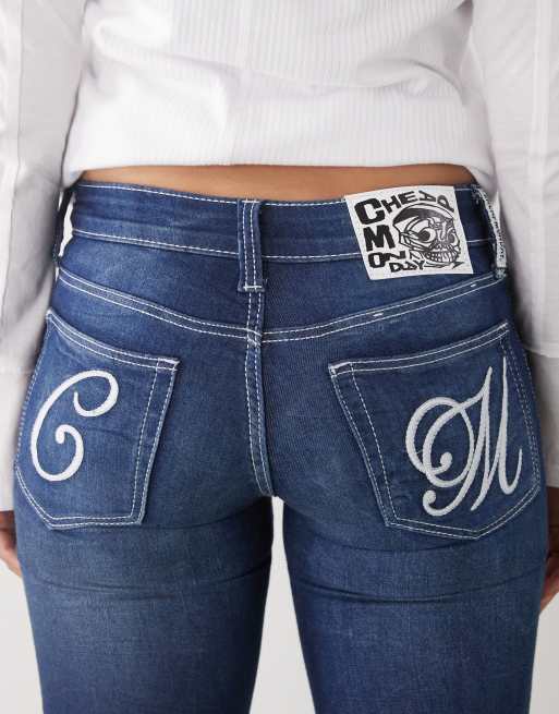 Cheap Monday – Booty Bei – Mörkblå bootcut-jeans med låg midja, stretch och broderade fickor baktill, 5 av 5