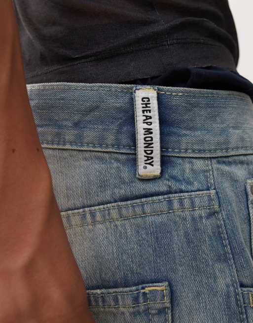 Cheap Monday – Looser – Mellanblå, tvättade baggy jeans, 2 av 5