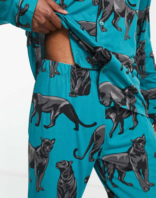 Chelsea Peers – Blågrön, jaguarmönstrad, lång pyjamas med knäppning, 3 av 4