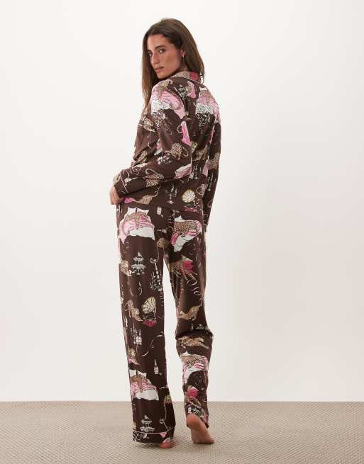 Chelsea Peers button up pyjama set in neutral party leopard print, 4 of 4