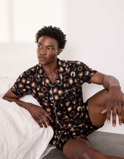 Chelsea Peers Camo leopard print short pyjama set in navy, 4 of 7