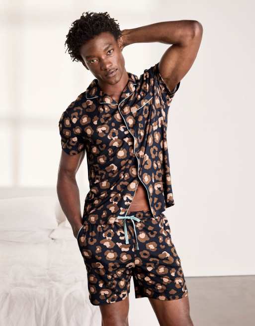 Chelsea Peers Camo leopard print short pyjama set in navy, 5 of 7