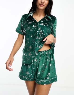 Chelsea Peers Chelsea Peers Christmas velvet revere top and short pyjama set with silver foil print in forest green
