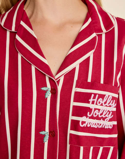 Chelsea Peers Cotton embroidered holly jolly christmas long pyjama set in red, 5 of 7
