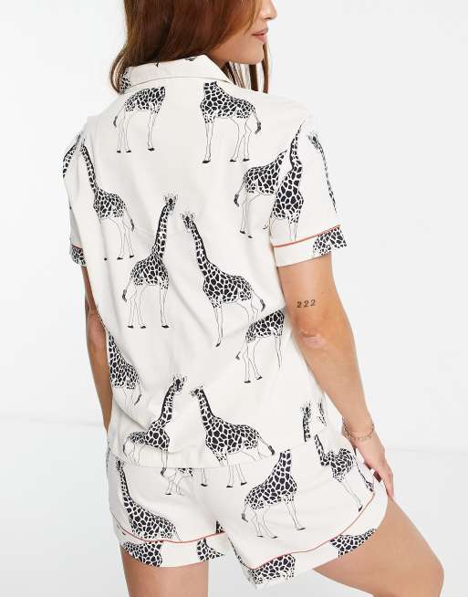 Chelsea peers giraffe online pjs