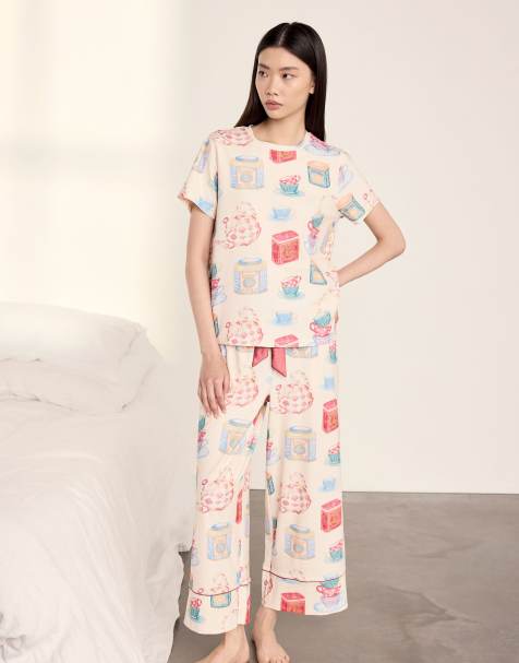 Chelsea Peers Cotton tea party print long pyjama set in off white - view 1