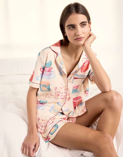 Chelsea Peers Cotton tea party print short pyjama set in off white, 4 of 6