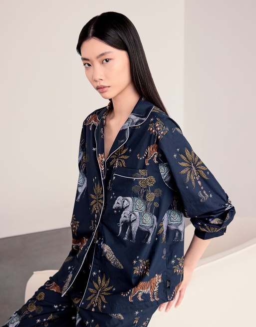 Chelsea Peers Cotton twilight safari print long pyjama set in navy, 4 of 6