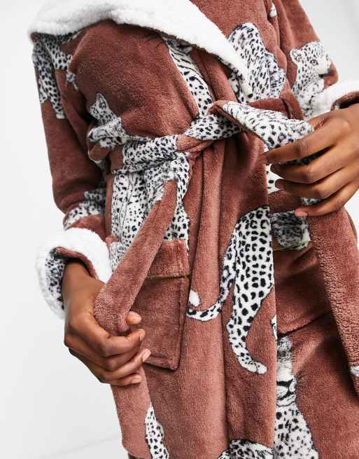 Chelsea Peers cozy leopard print fluffy dressing gown in brown