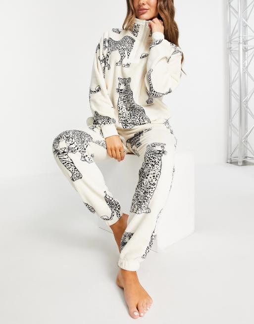 Chelsea Peers cozy leopard zip front sweatshirt and sweatpants set