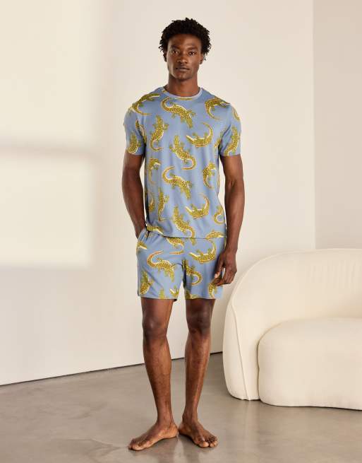 Chelsea Peers Crocodile lagoon print short pyjama set in blue, 6 of 7
