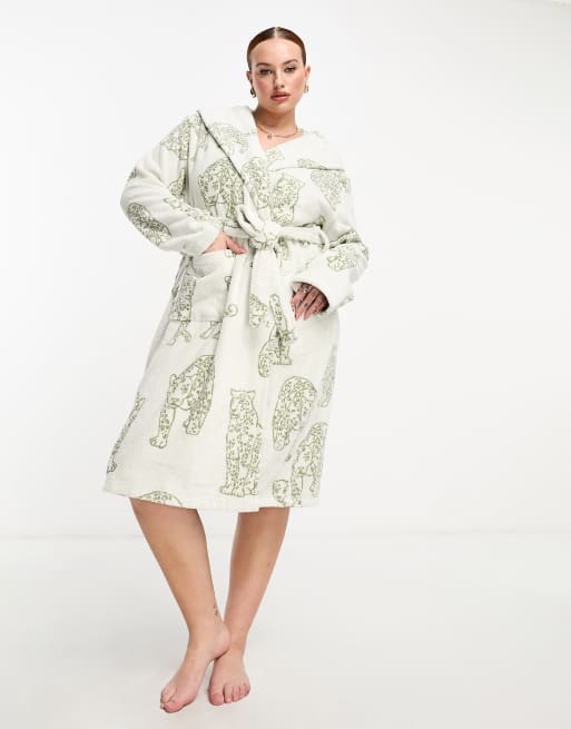 COZY SLEEP ROBE in Off White