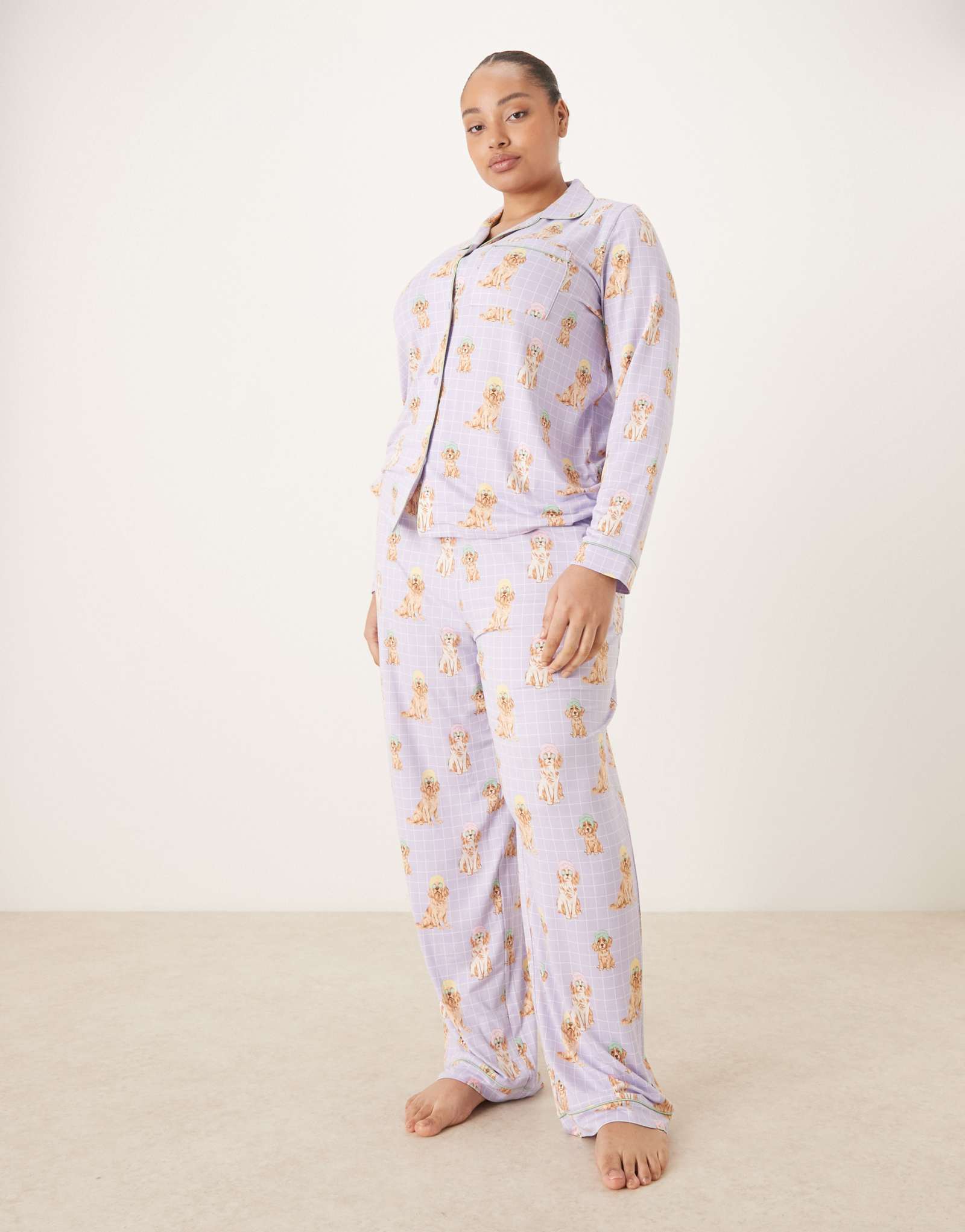 Удлиненный комплект на пуговицах Chelsea Peers Curve с сиреневым принтом 