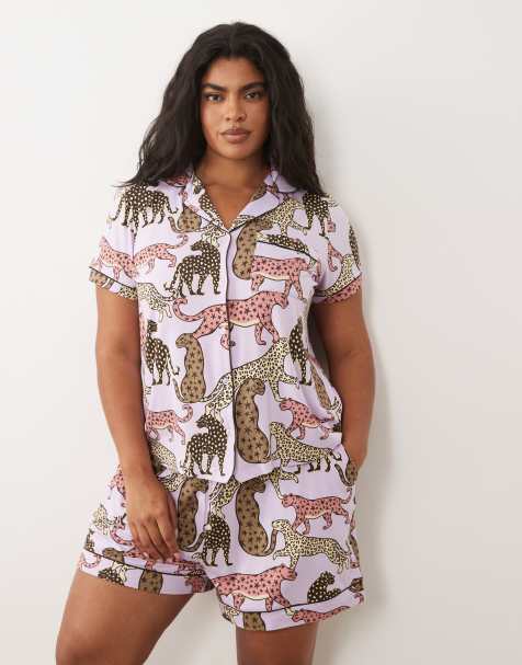Chelsea Peers Curve short sleeve revere top pyjama set in lilac leopard print  - view 1