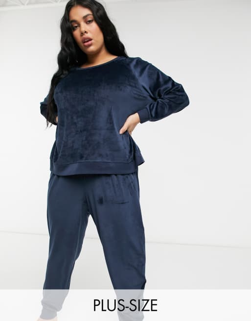 Chelsea Peers Curve super soft fleece lounge sweat and jogger set in black