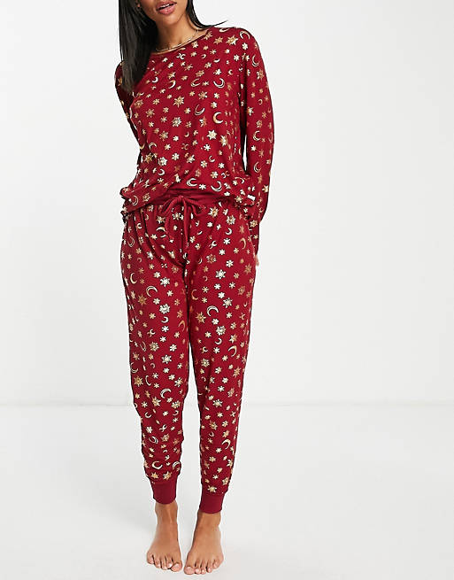 Chelsea Peers eco poly long sleeve top and sweatpants pajama set in wine and gold foil celestial print