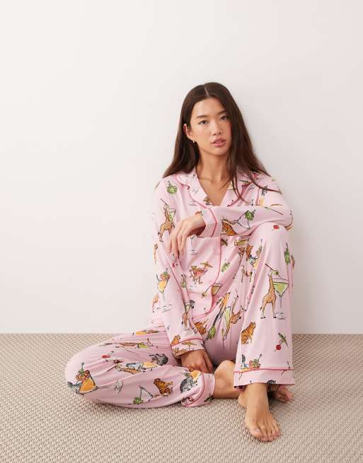 Chelsea Peers - Ensemble de pyjama long boutonné à imprimé animal et martini - Rose, 2 de 4