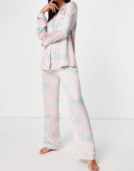 Chelsea Peers - Ensemble de pyjama pantalon et haut avec col à revers en satin de qualité supérieure imprimé zèbres - Rose pastel