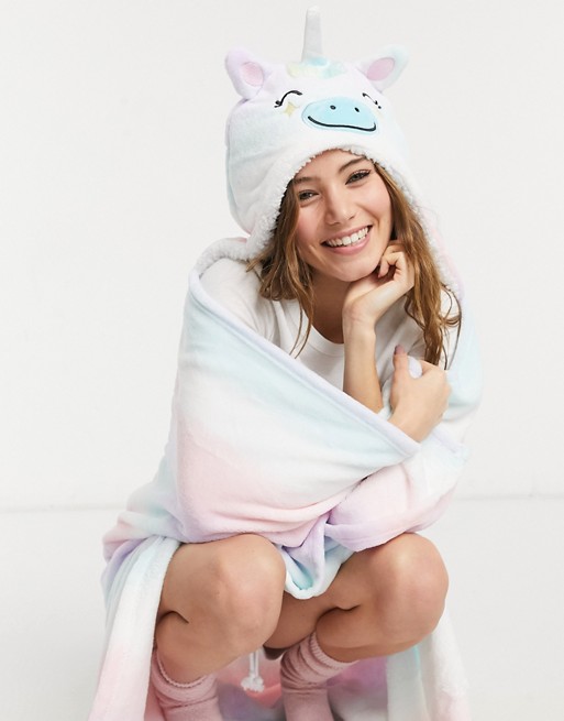 Chelsea Peers fleece unicorn blanket