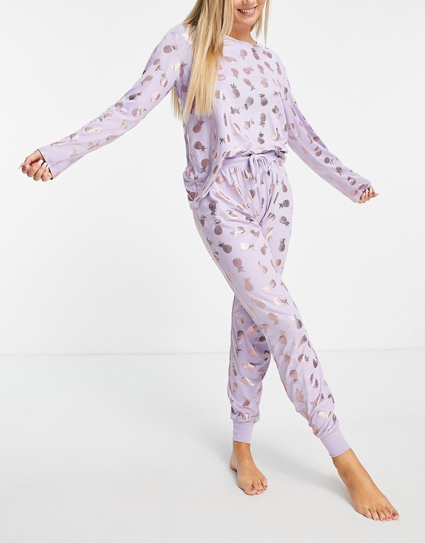 Chelsea Peers foil pineapple long pajama set in lilac-Purple