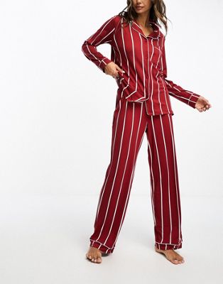 Chelsea Peers long button through pyjama set in red stripe