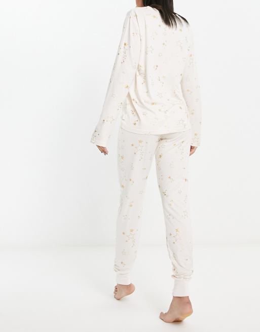 Chelsea Peers long sleeve and cuffed pants pajama set in cream and gold star print