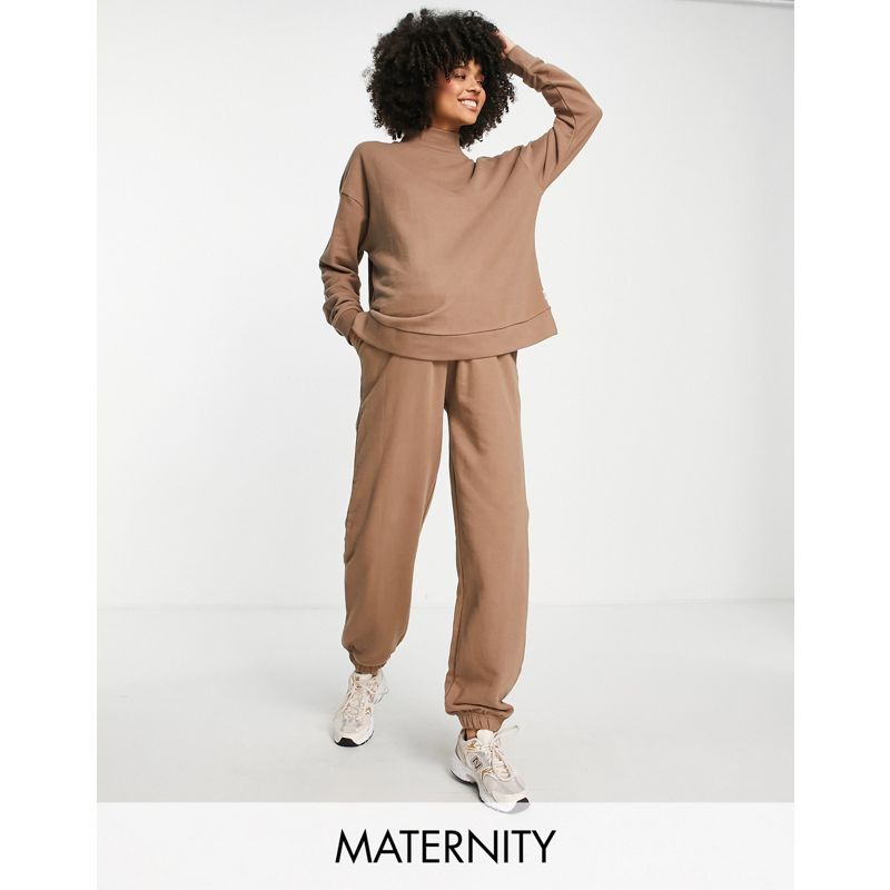 Abbigliamento da casa x4YsM Chelsea Peers Maternity - Completo con felpa oversize e joggers in misto cotone organico color tortora con etichetta con logo
