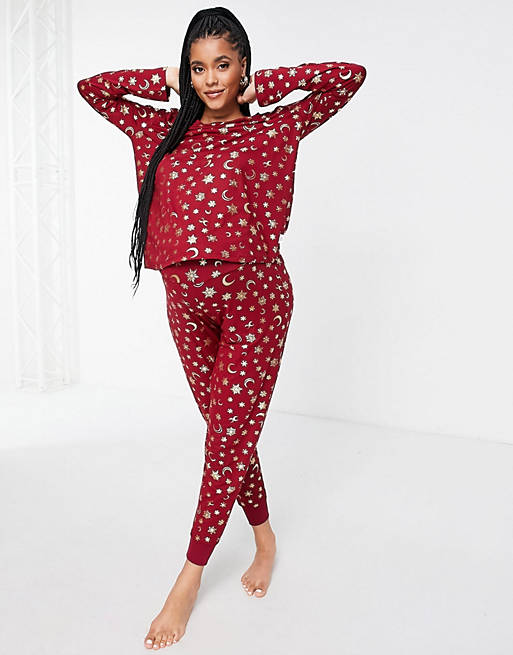 Women Chelsea Peers Maternity eco poly long sleeve top and jogger pyjama set in wine and gold foil celestial print 
