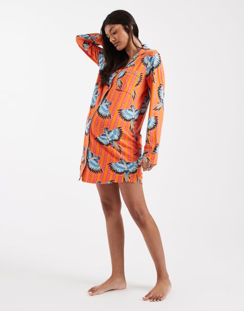 Chelsea Peers Maternity - Multifarvet oversized pyjamasskjorte med eksotisk fugleprint - view 1