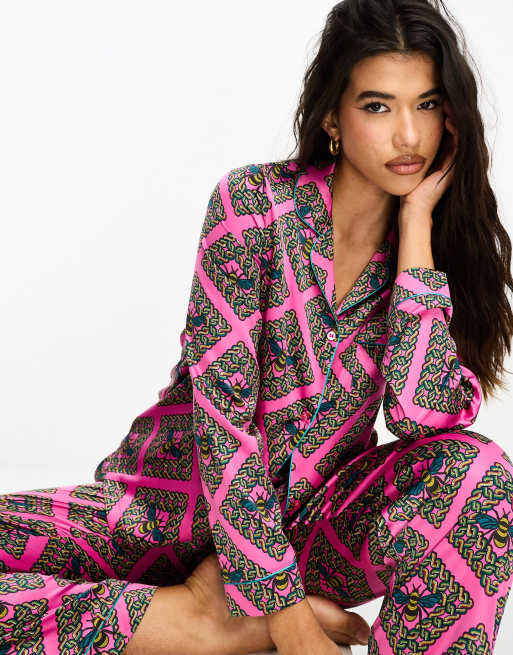 Chelsea Peers - Pantaloni e top del pigiama con bottoni in raso rosa con stampa effetto mosaico